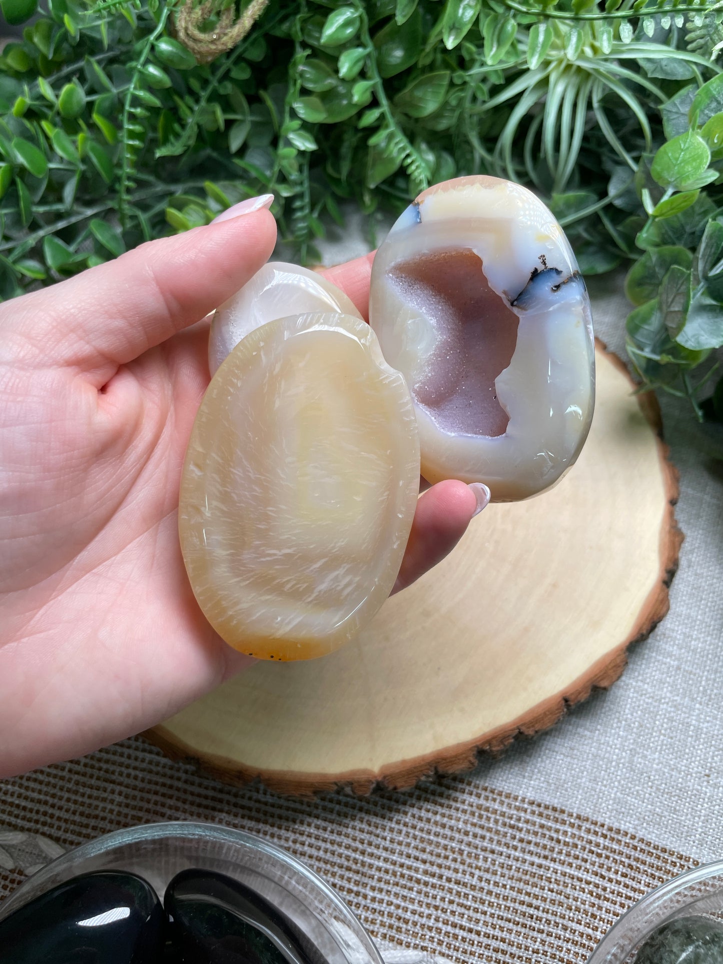 Druzy Agate Palm Stone
