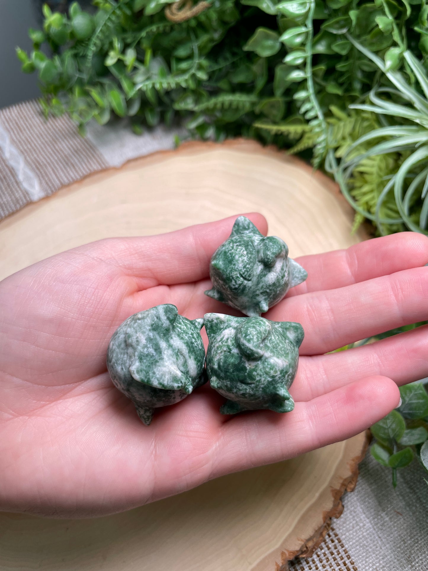 Crystal Jigglypuff (dark moss agate available)