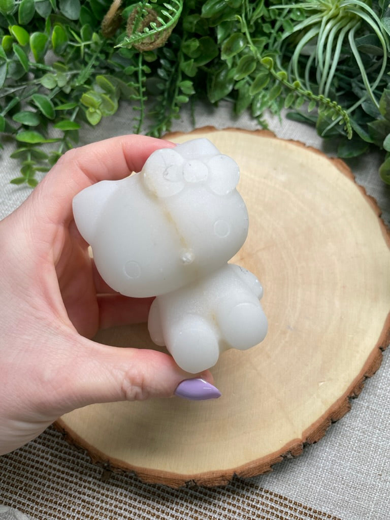 Synthetic White Jade Hello Kitty (chipped)