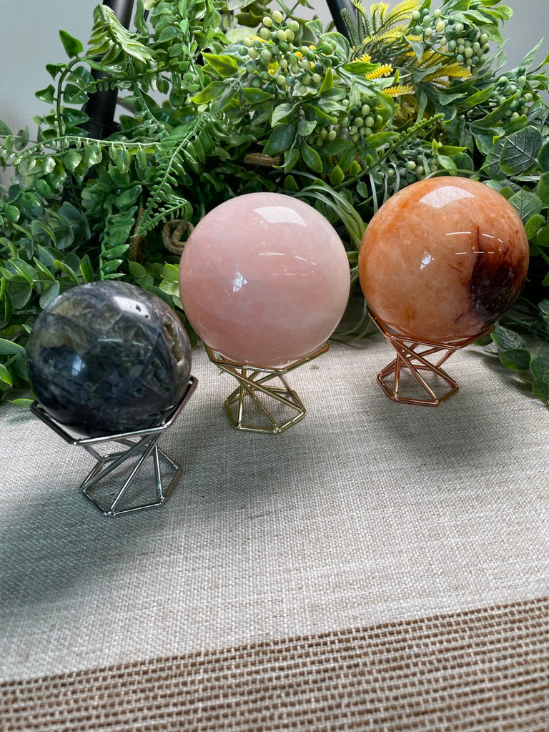 Metal Sphere Holder