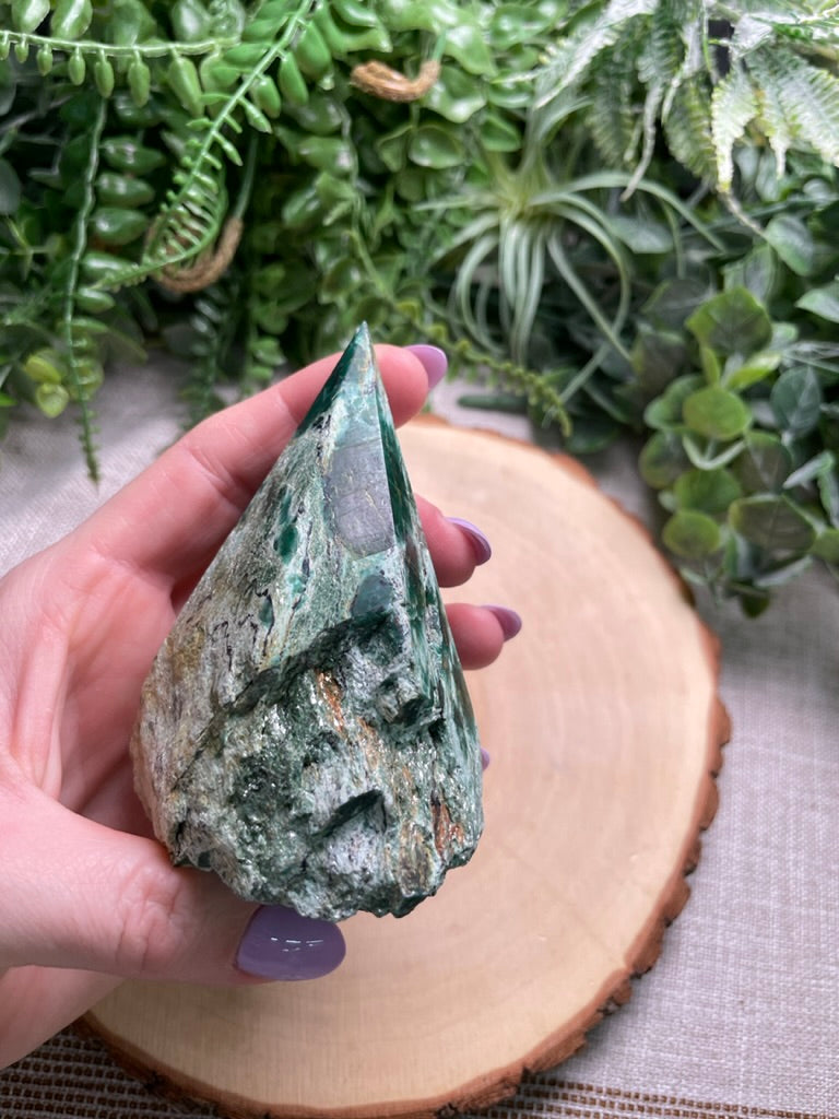 Fuchsite Point