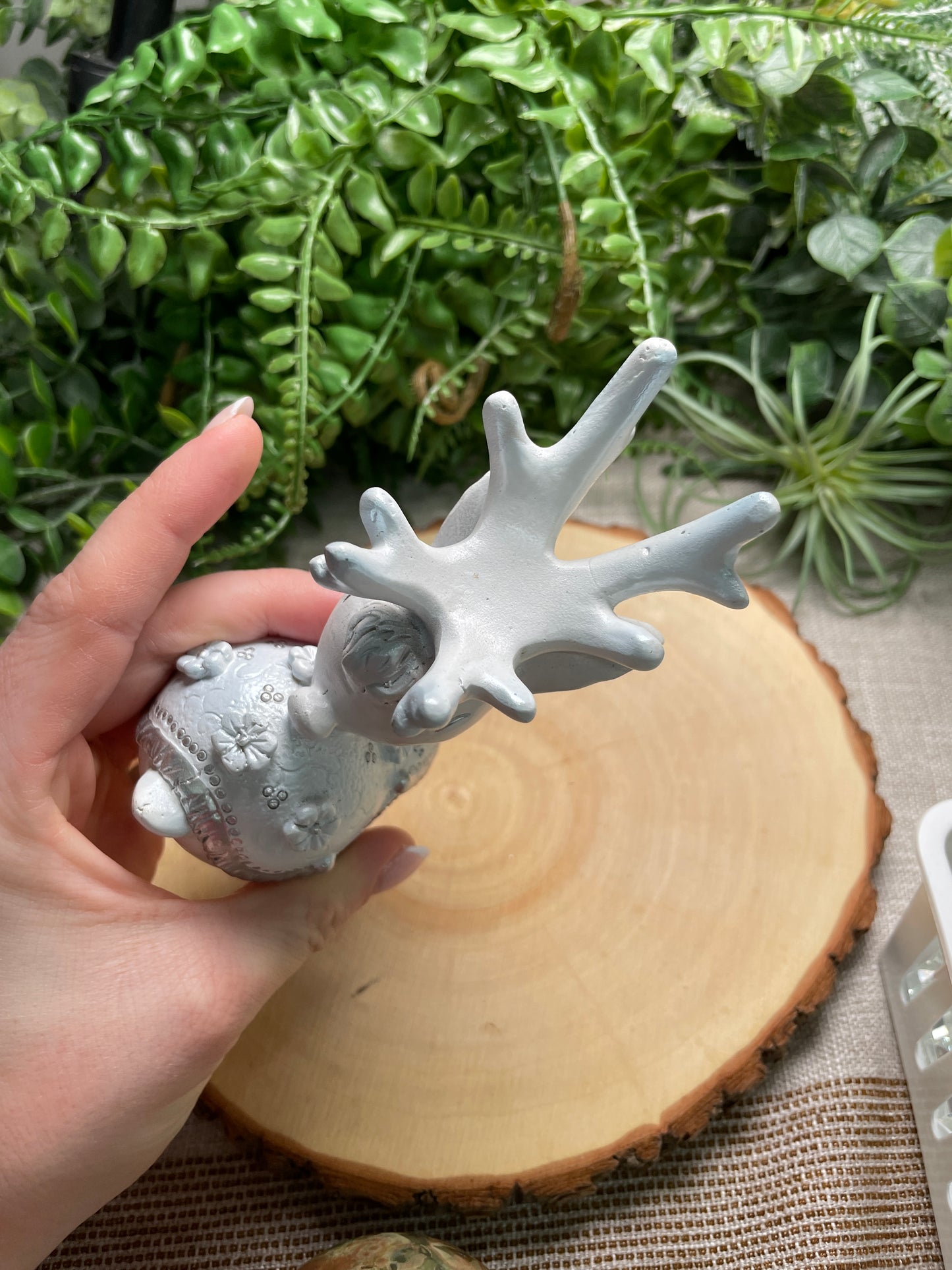 Resin Deer Sphere Stand