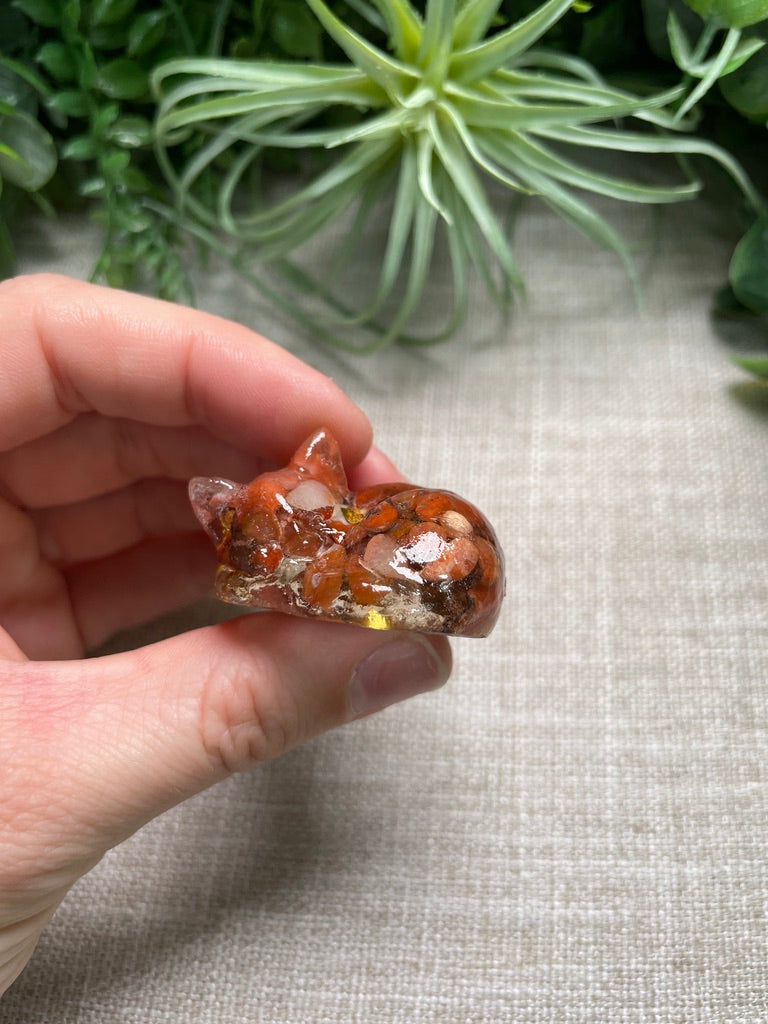 Resin Crystal Chip Sleeping Cat
