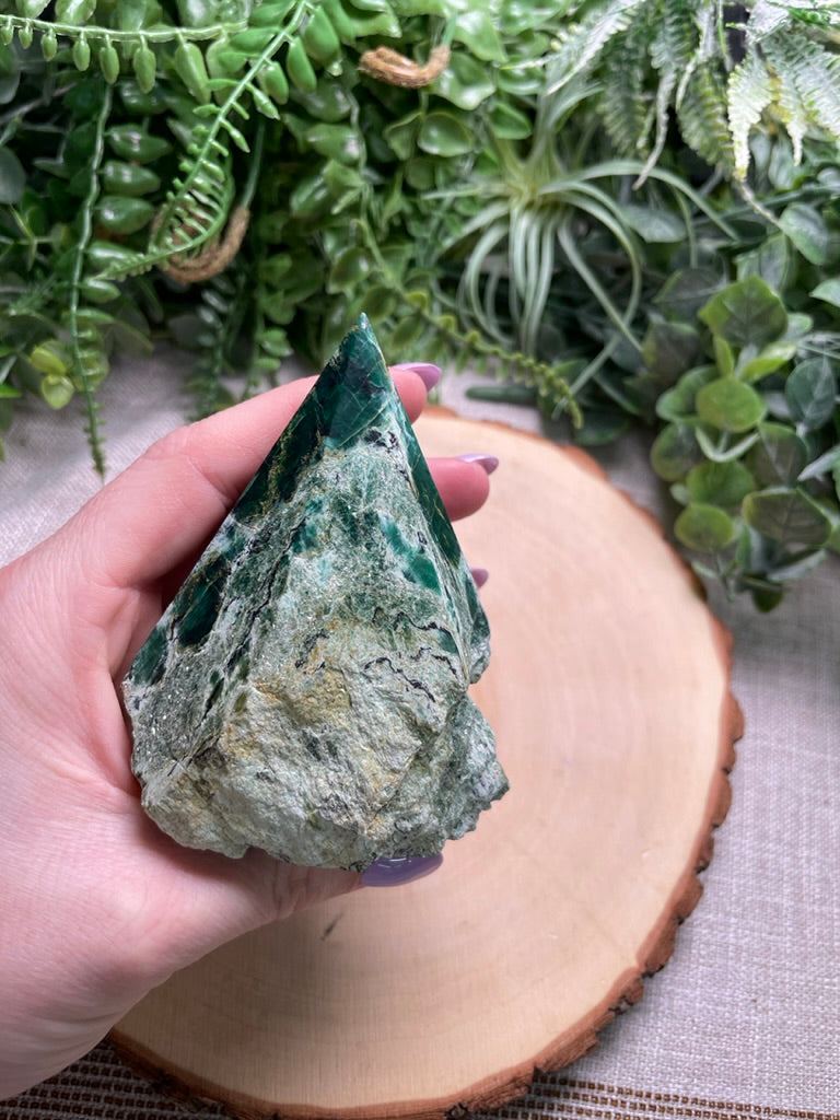 Fuchsite Point