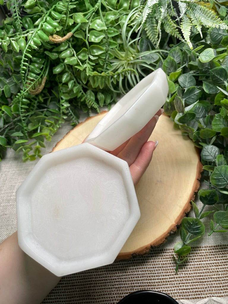 White Synthetic Jade Dish