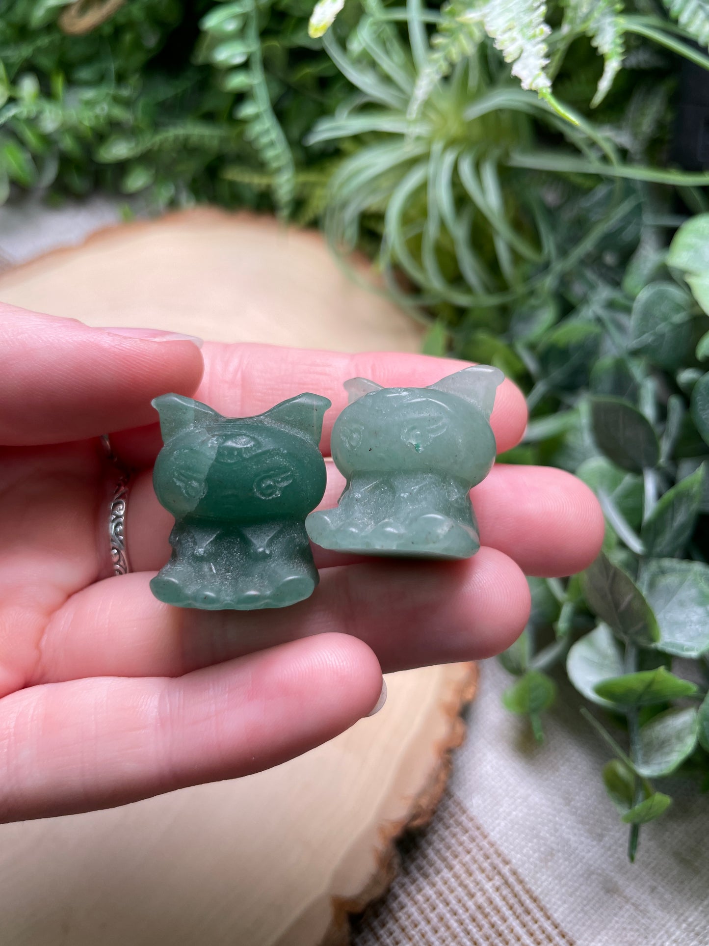 Crystal Kuromi from Hello Kitty (synthetic white jade available)