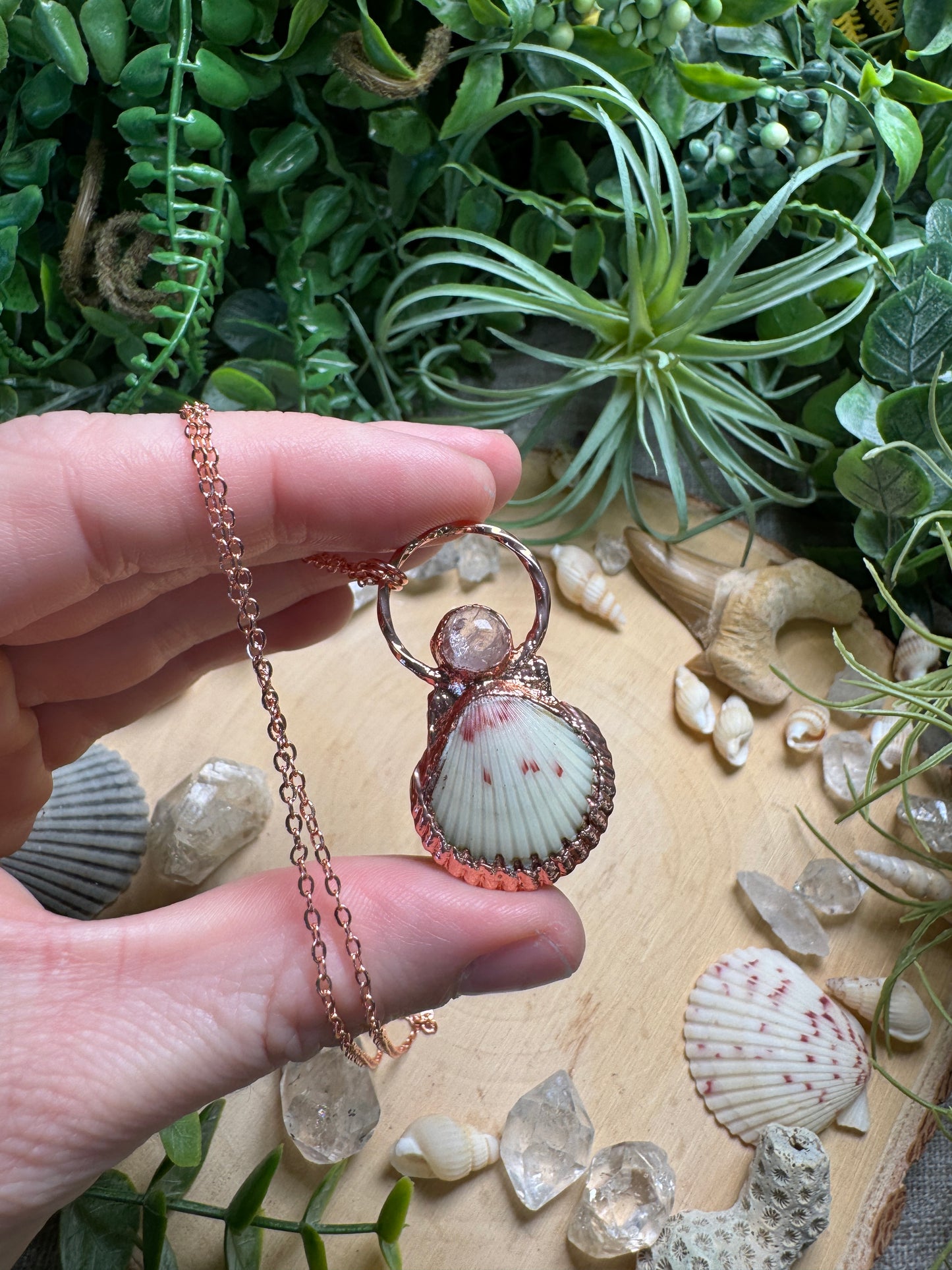 Kunzite and Scallop Shell Necklace