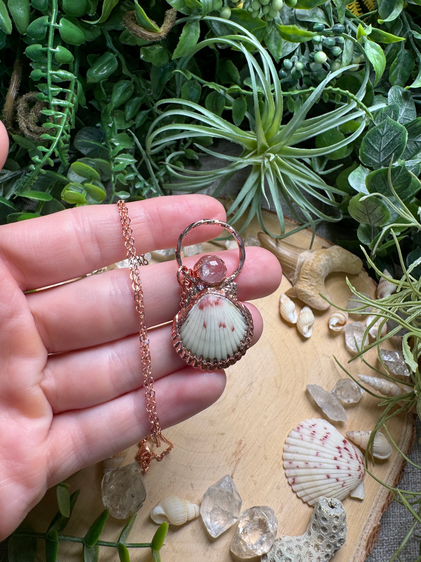 Kunzite and Scallop Shell Necklace