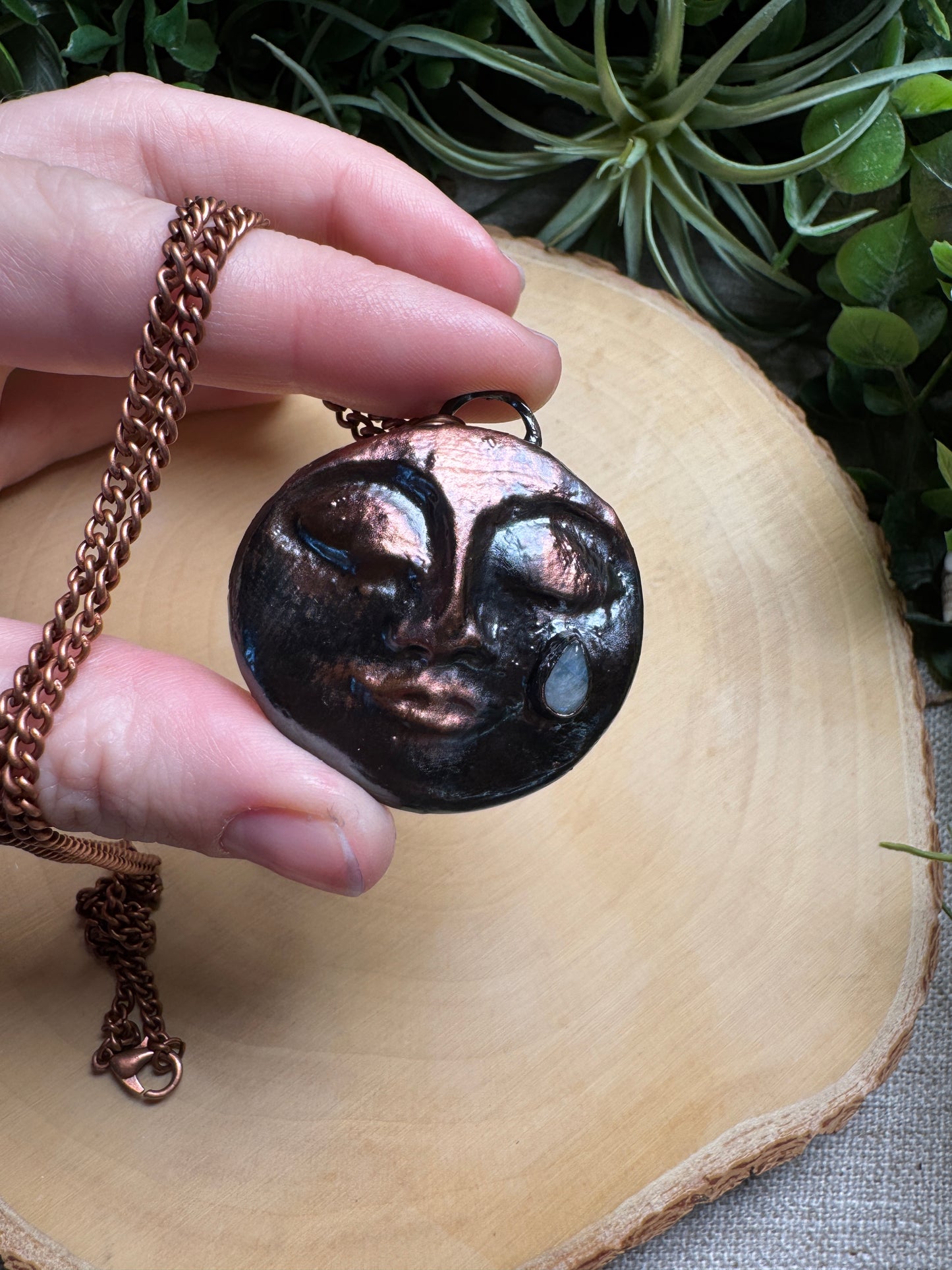 Kristine- Moonstone Goddess Necklace