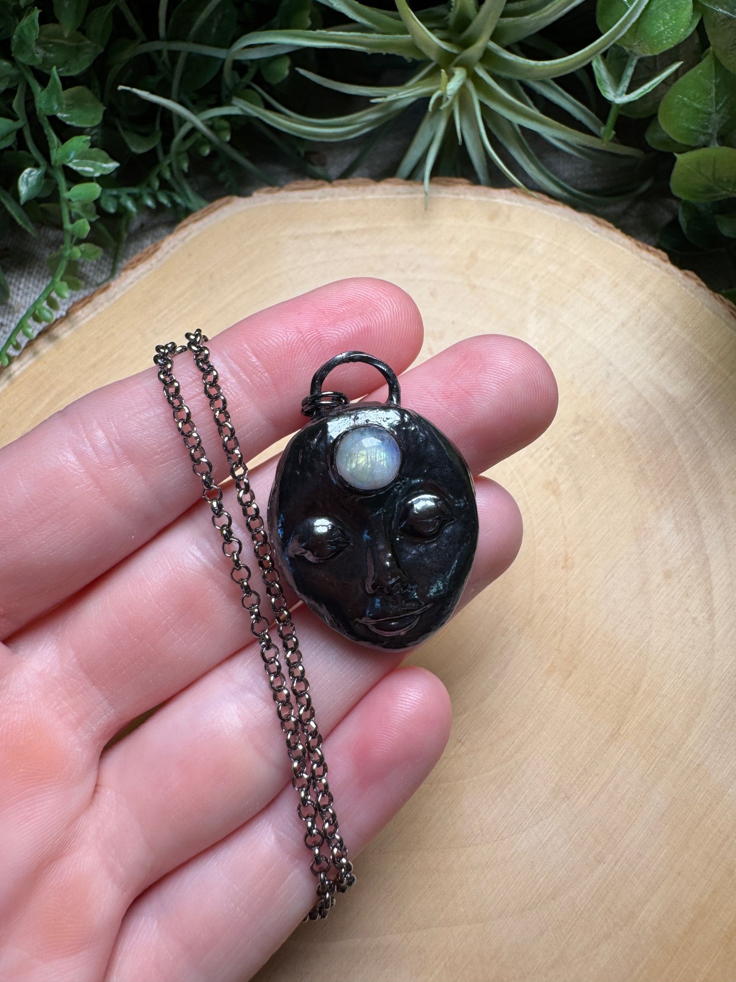 Fig- Moonstone Goddess Necklace