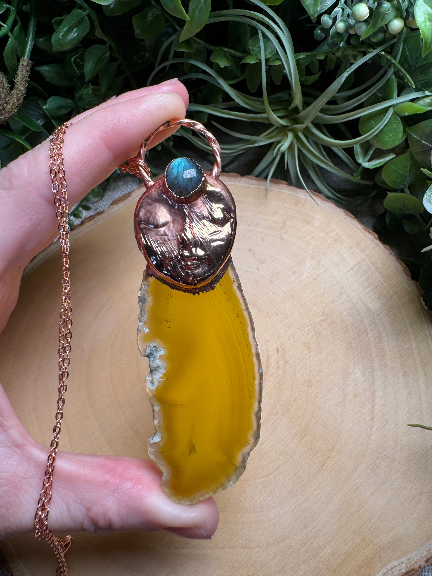 Hannah- Labradorite and Agate Goddess Necklace