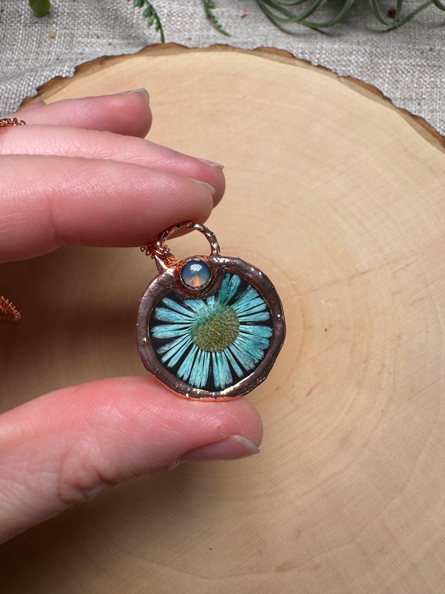 Ivyra- Opal and Flower Necklace