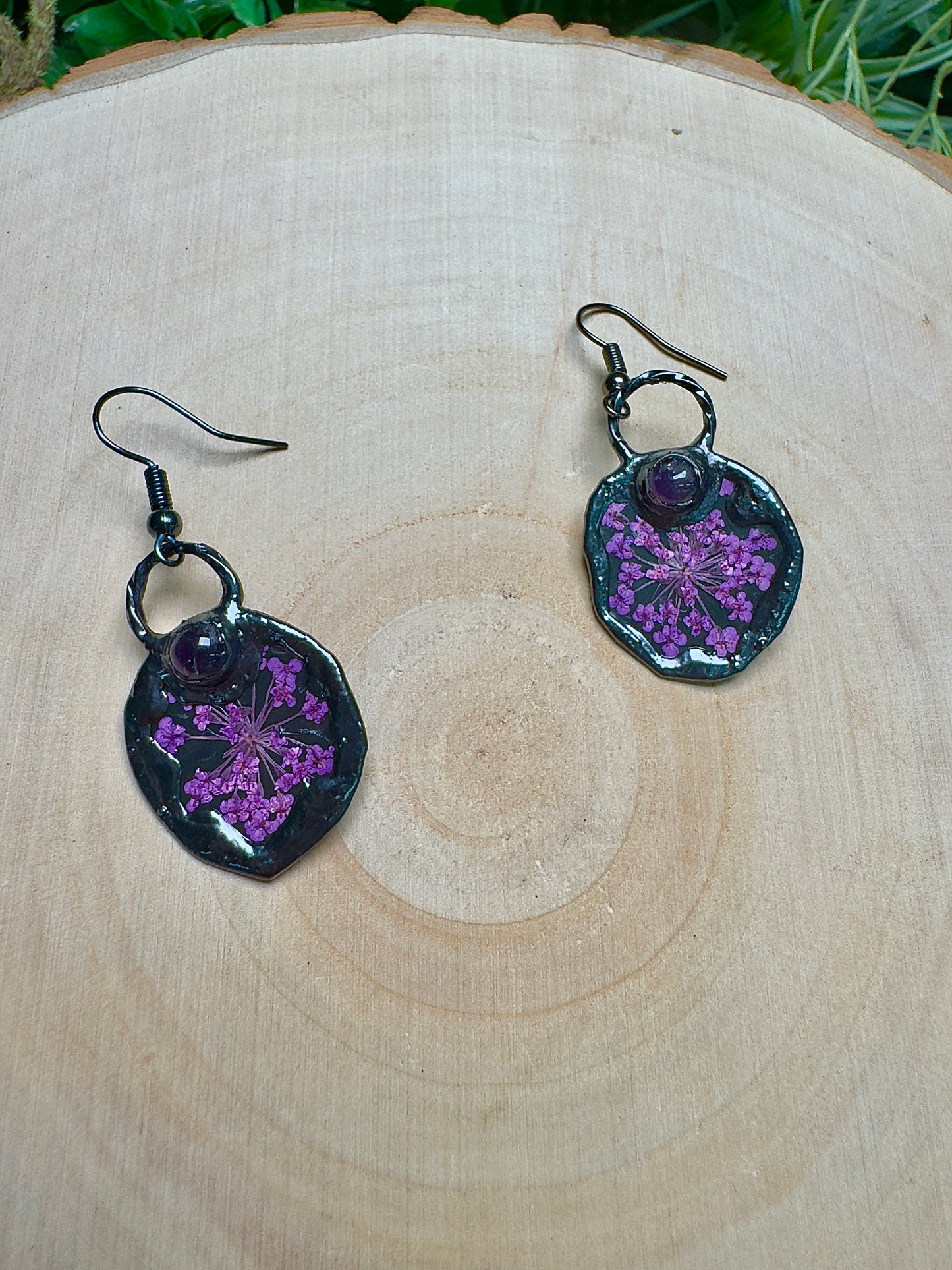 Jinglesprite- Amethyst and Flower Earrings