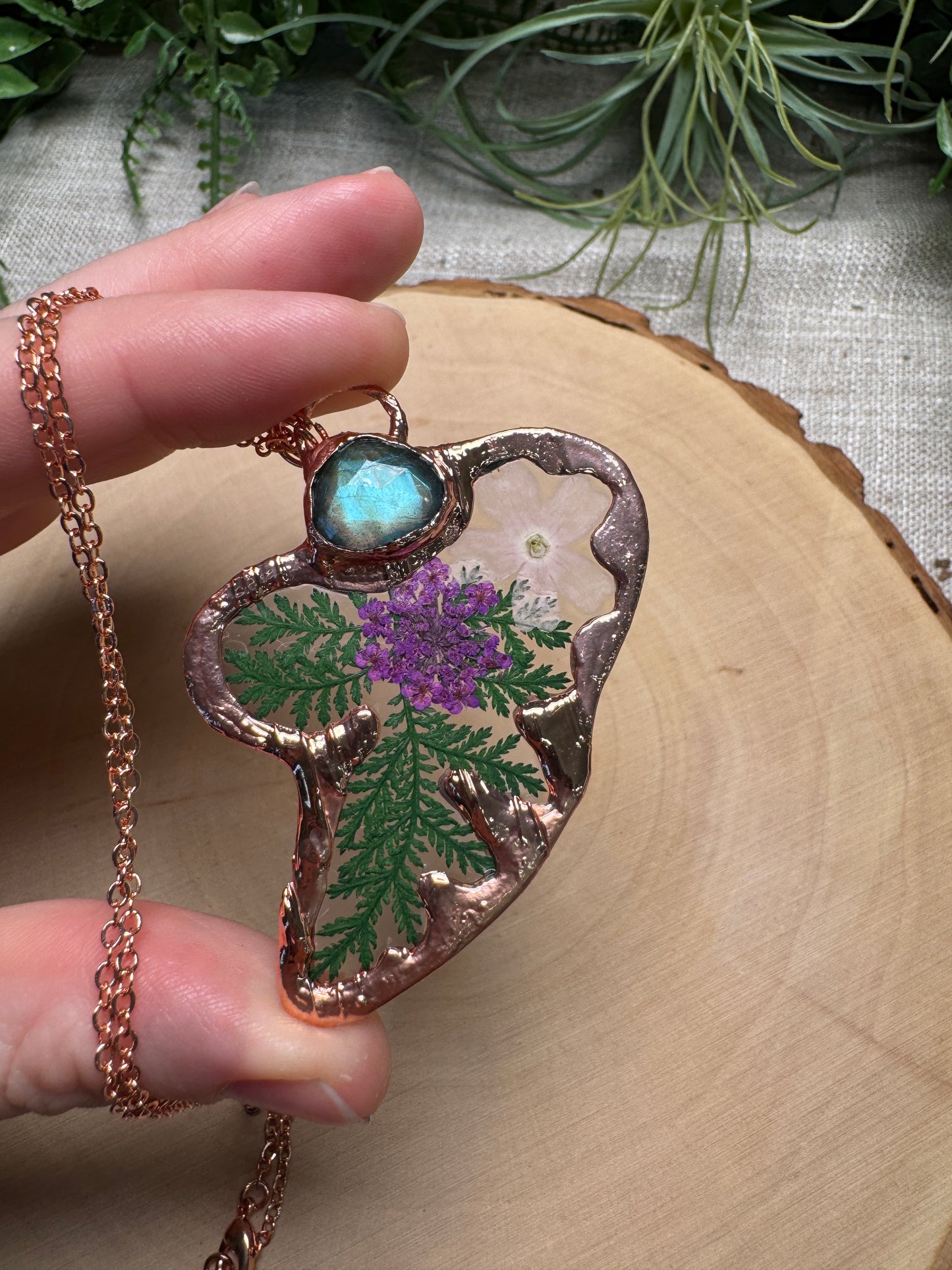 Dahlindra- Labradorite and Flower Necklace