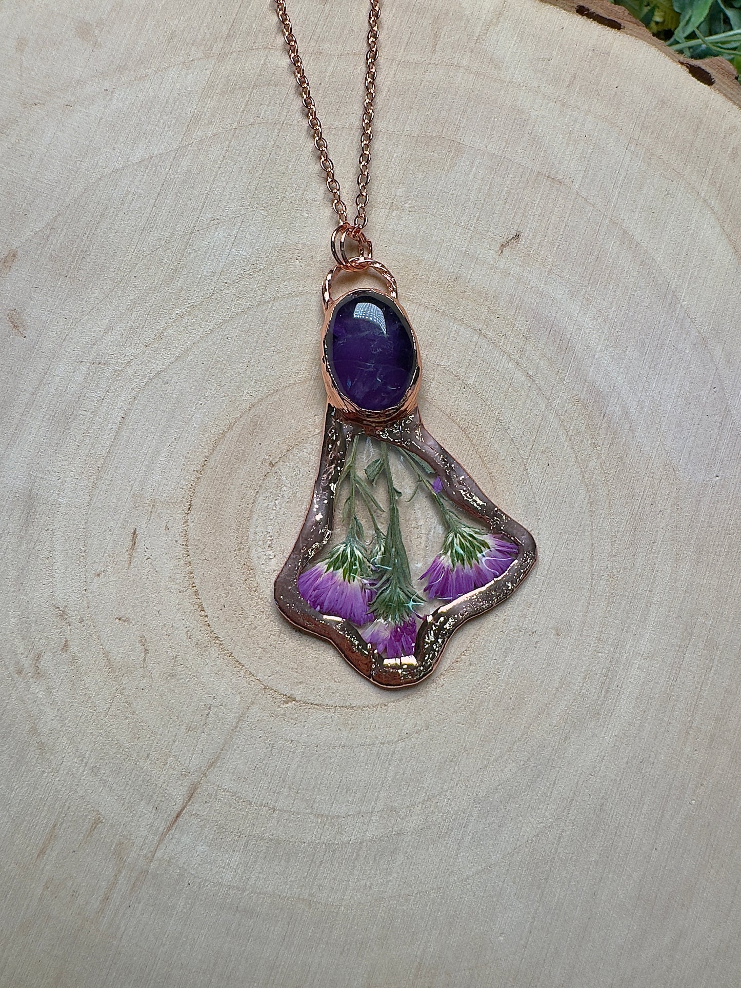 Chryselle- Amethyst and Flower Necklace