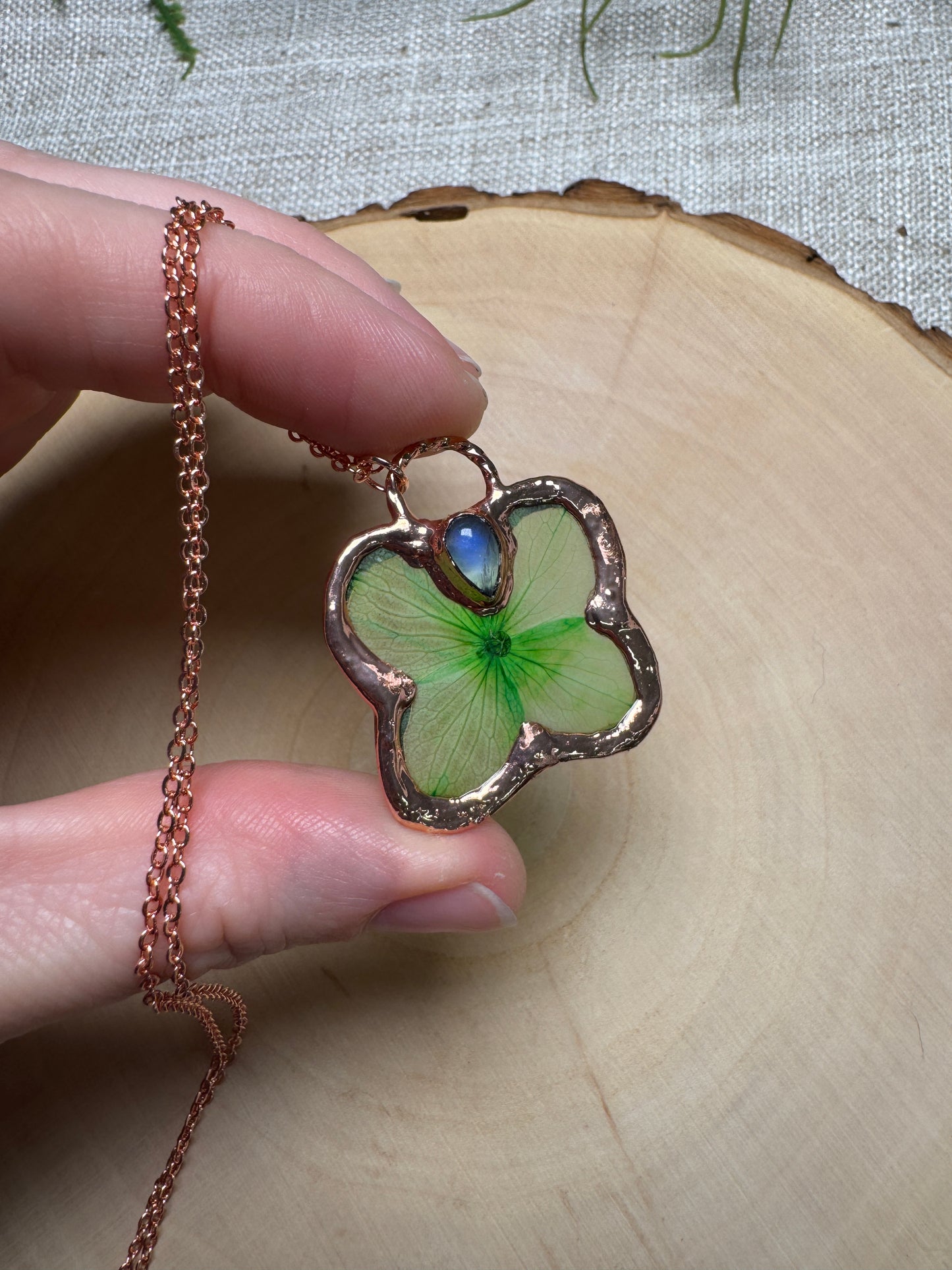 Melusara- Moonstone and Flower Necklace