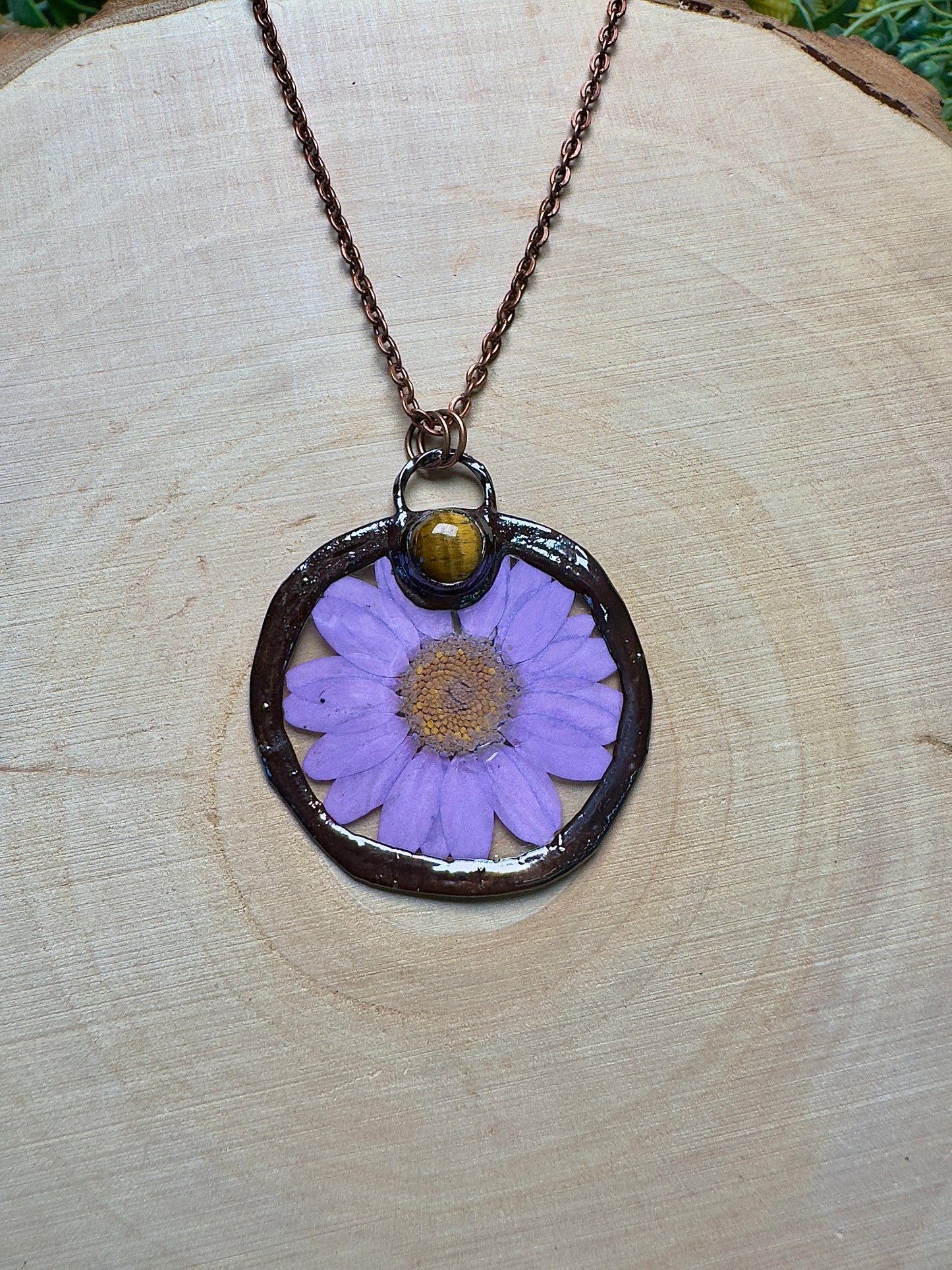 Wispithorn- Tigers Eye and Flower Necklace