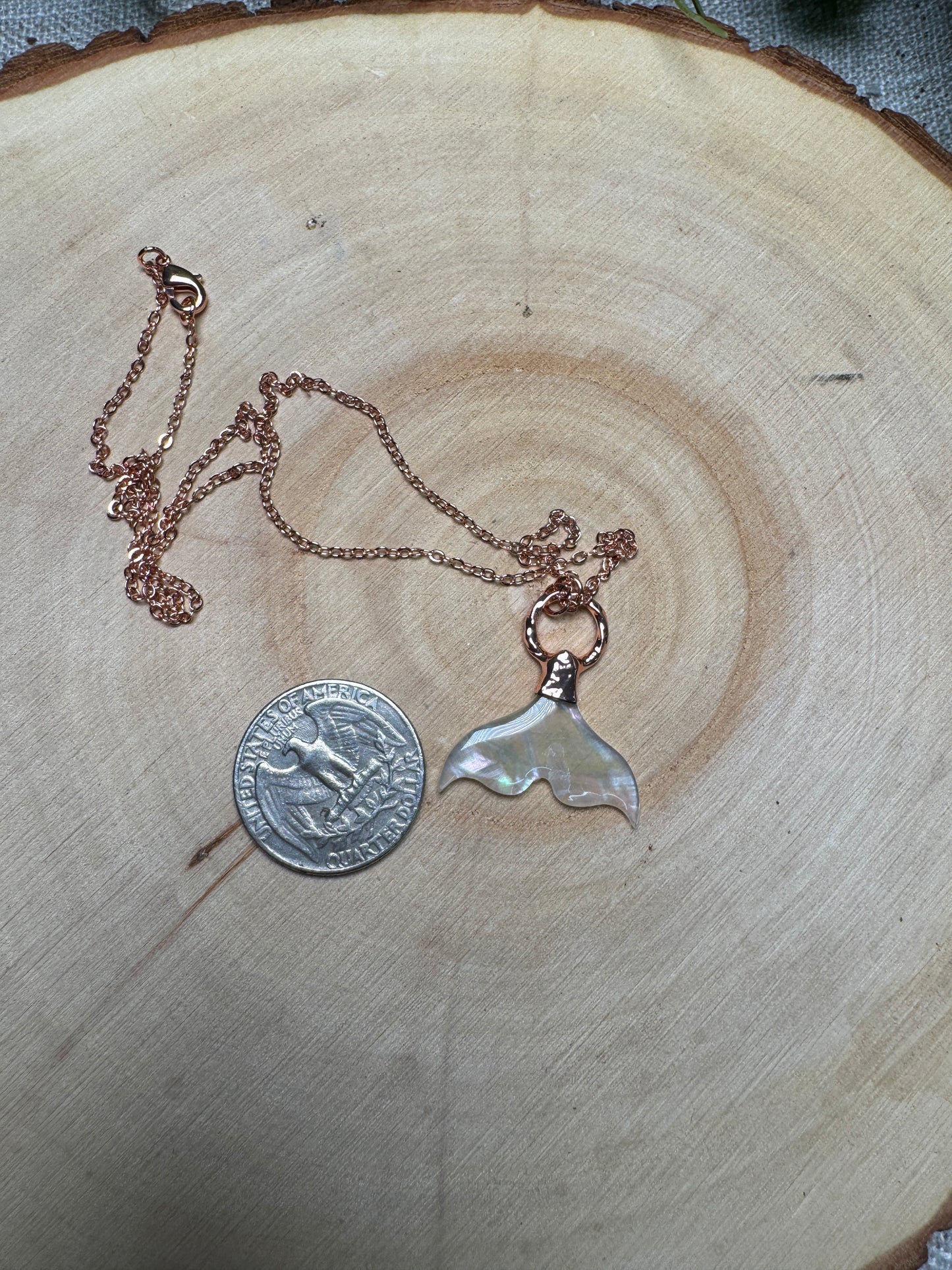 Mother of Pearl Shell Mermaid Tail Necklace