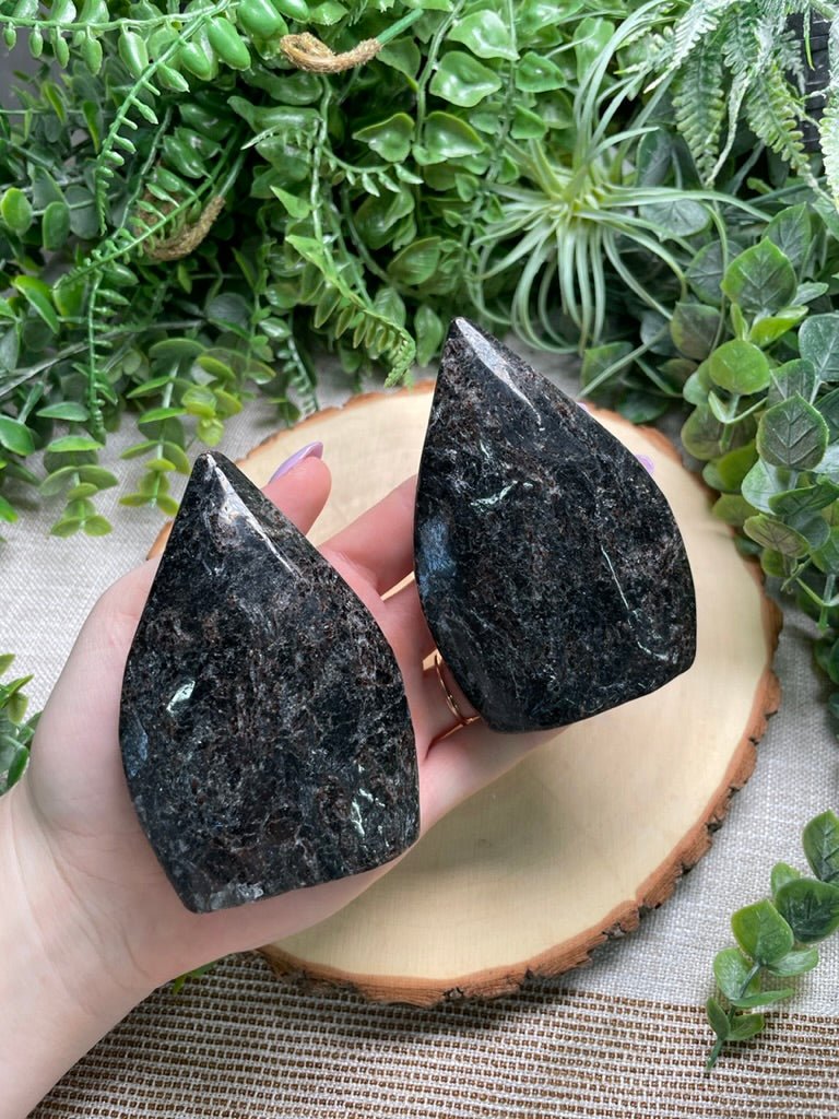 Astrophyllite Freeform | Copper Ashes