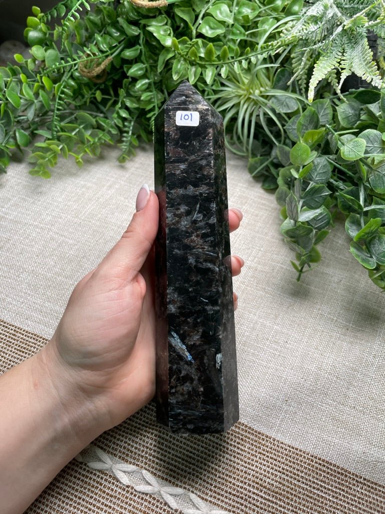 Astrophyllite Tower | Copper Ashes