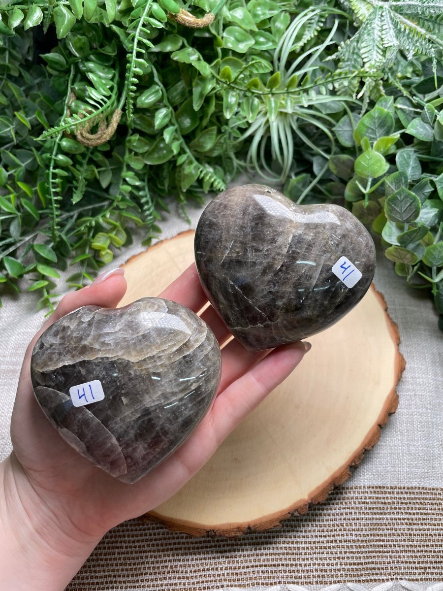 Black Moonstone Heart | Copper Ashes