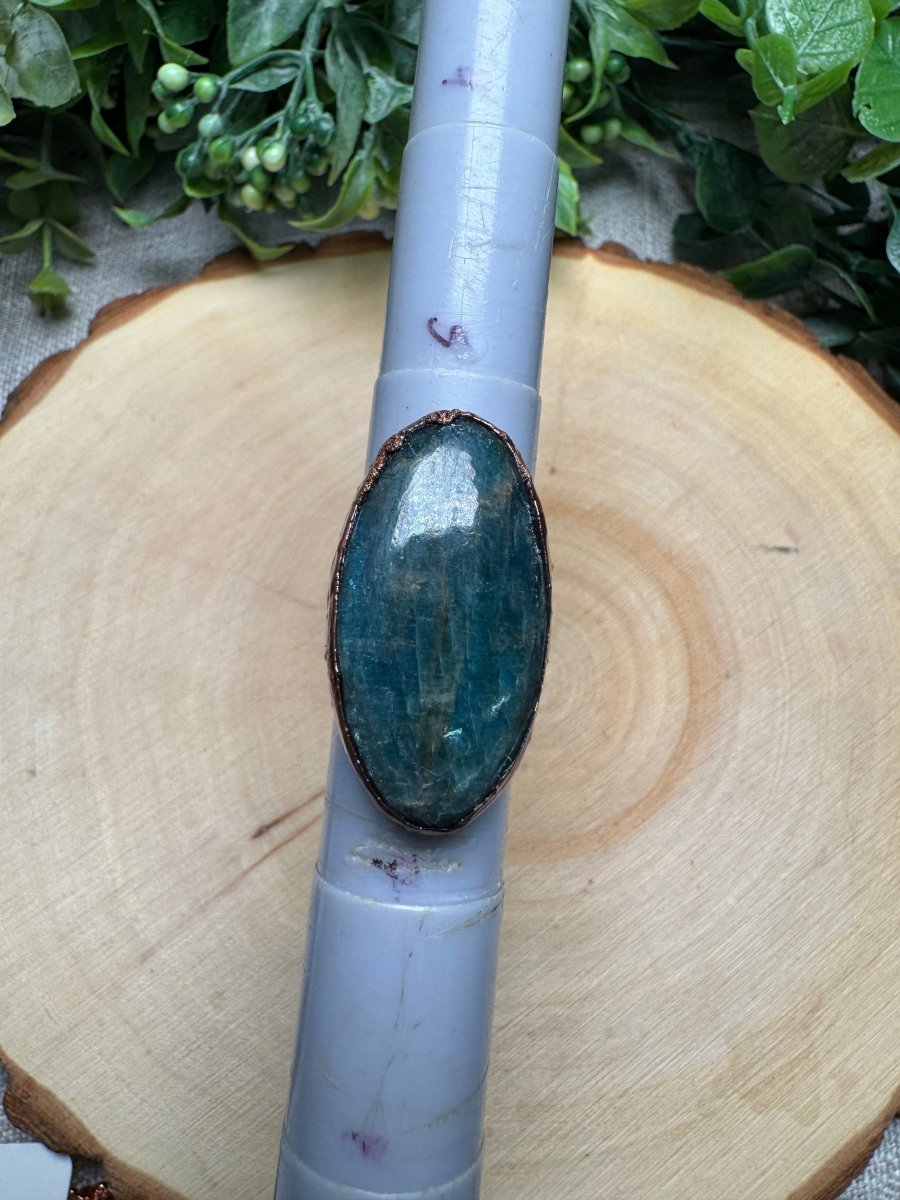 Blue Apatite Ring Size 6 | Copper Ashes