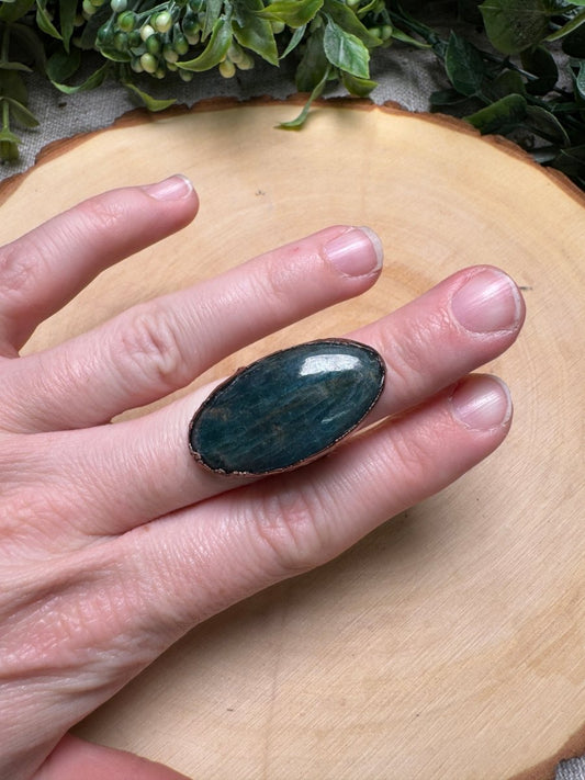Blue Apatite Ring Size 6 | Copper Ashes