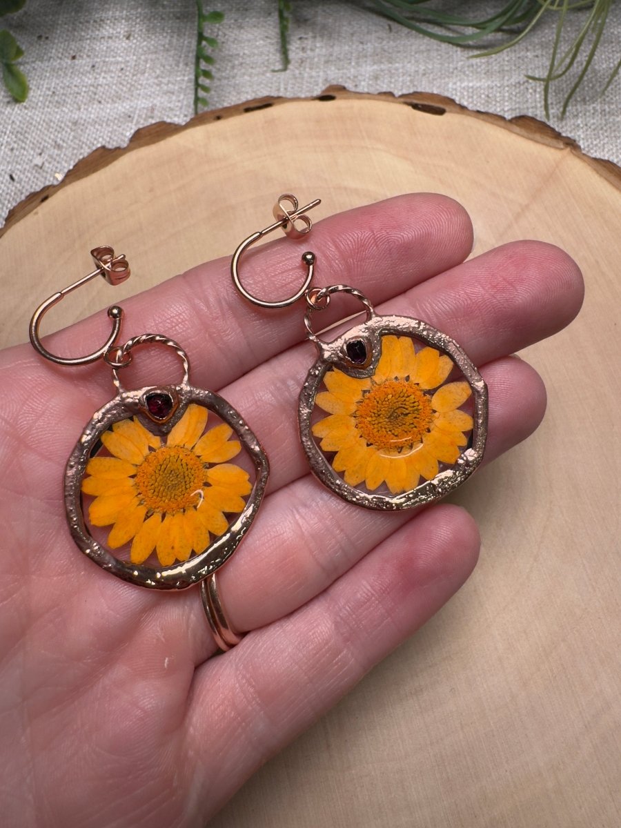 Bramblebelle - Garnet and Flower Earrings | Copper Ashes