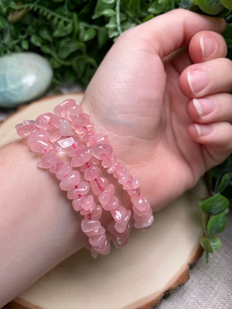 Color Enhanced Rose Quartz Chip Bracelet | Copper Ashes