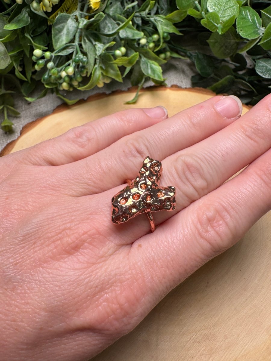 Coral Ring Size 7 | Copper Ashes
