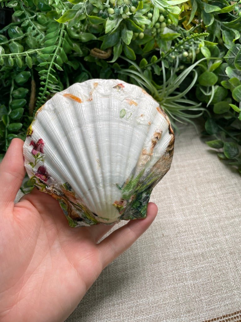 Decoupage Shell | Copper Ashes