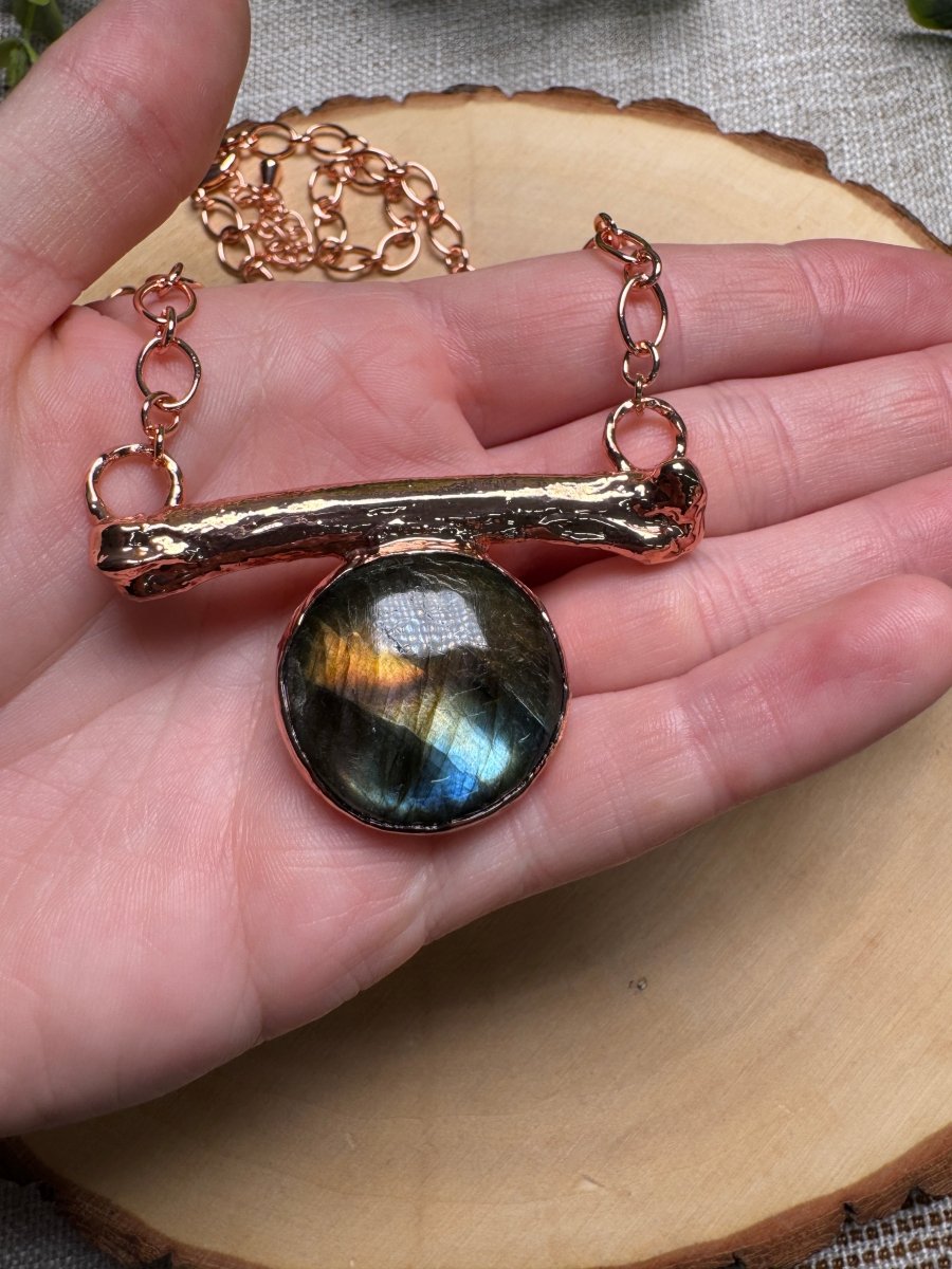 Erebess - Bone and Labradorite Necklace | Copper Ashes