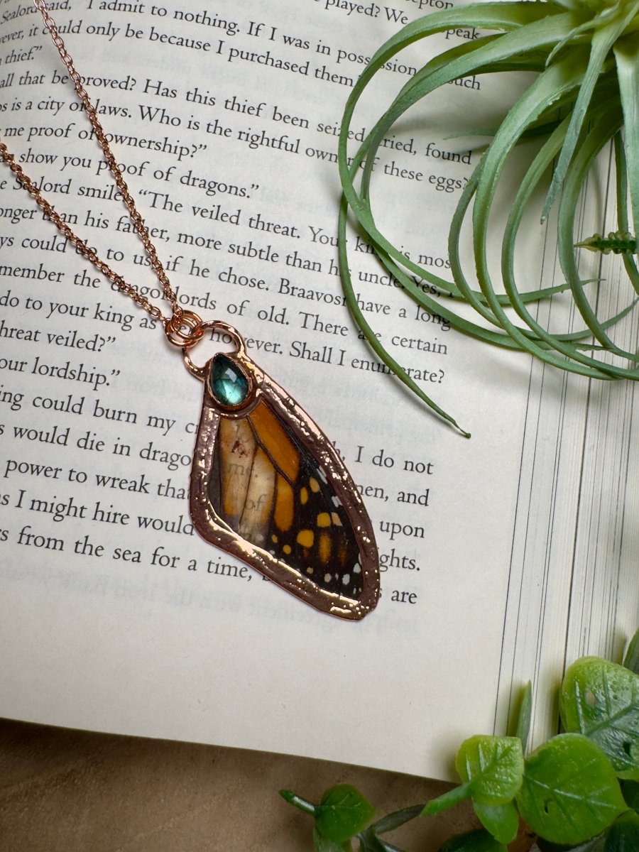 Labradorite and Butterfly Wing Necklace | Copper Ashes