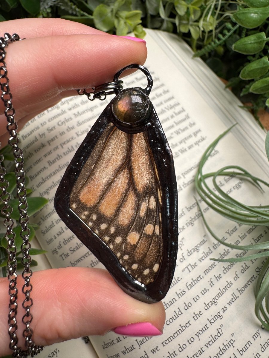 Labradorite and Butterfly Wing Necklace | Copper Ashes