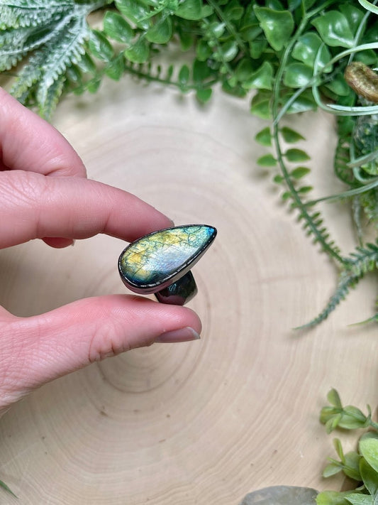 Labradorite "Jerk" Ring Size 6 | Copper Ashes