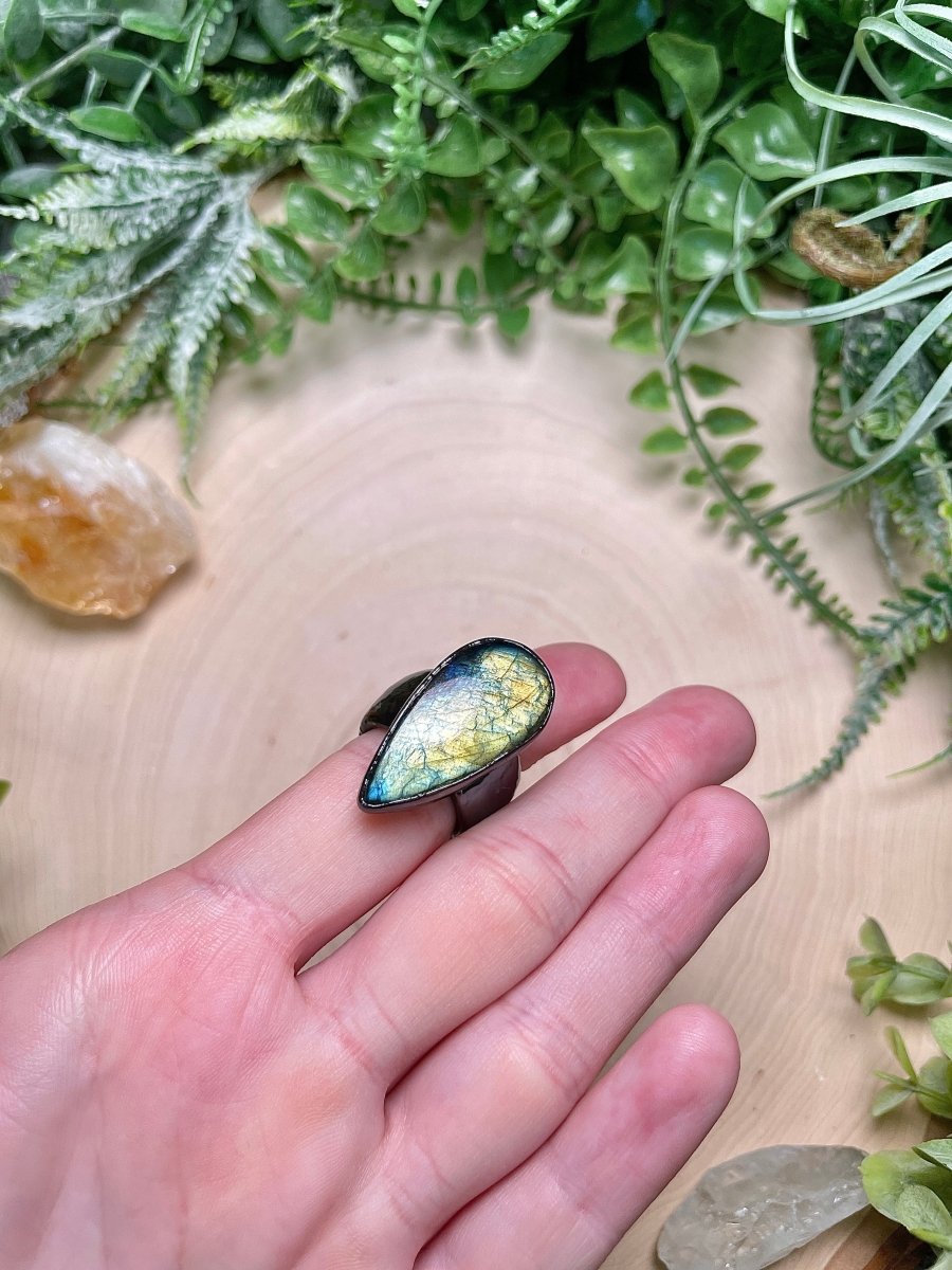 Labradorite "Jerk" Ring Size 6 | Copper Ashes