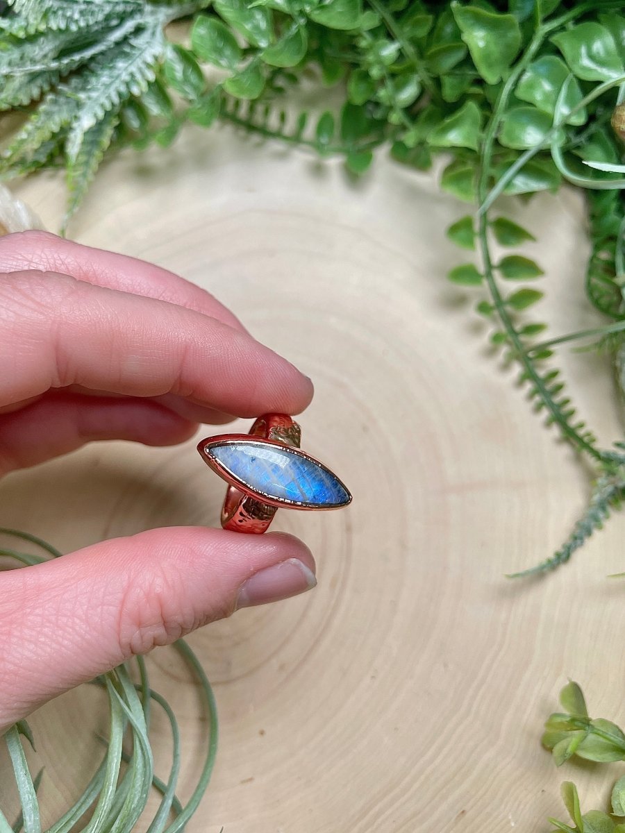 Moonstone Ring Size 6 | Copper Ashes