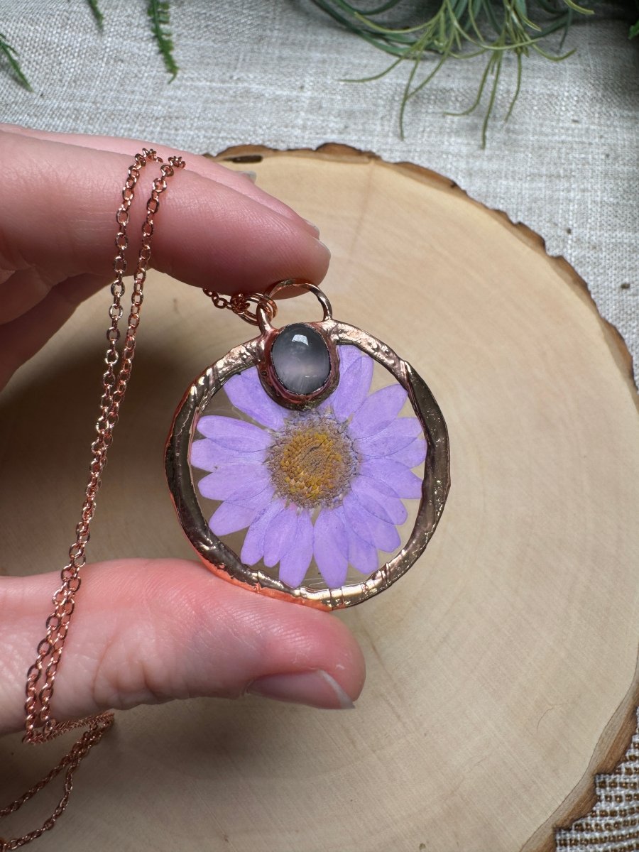 Morwenne - Rose Quartz and Flower Necklace | Copper Ashes