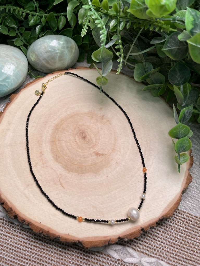 Obsidian and Freshwater Pearl Choker Necklace | Copper Ashes