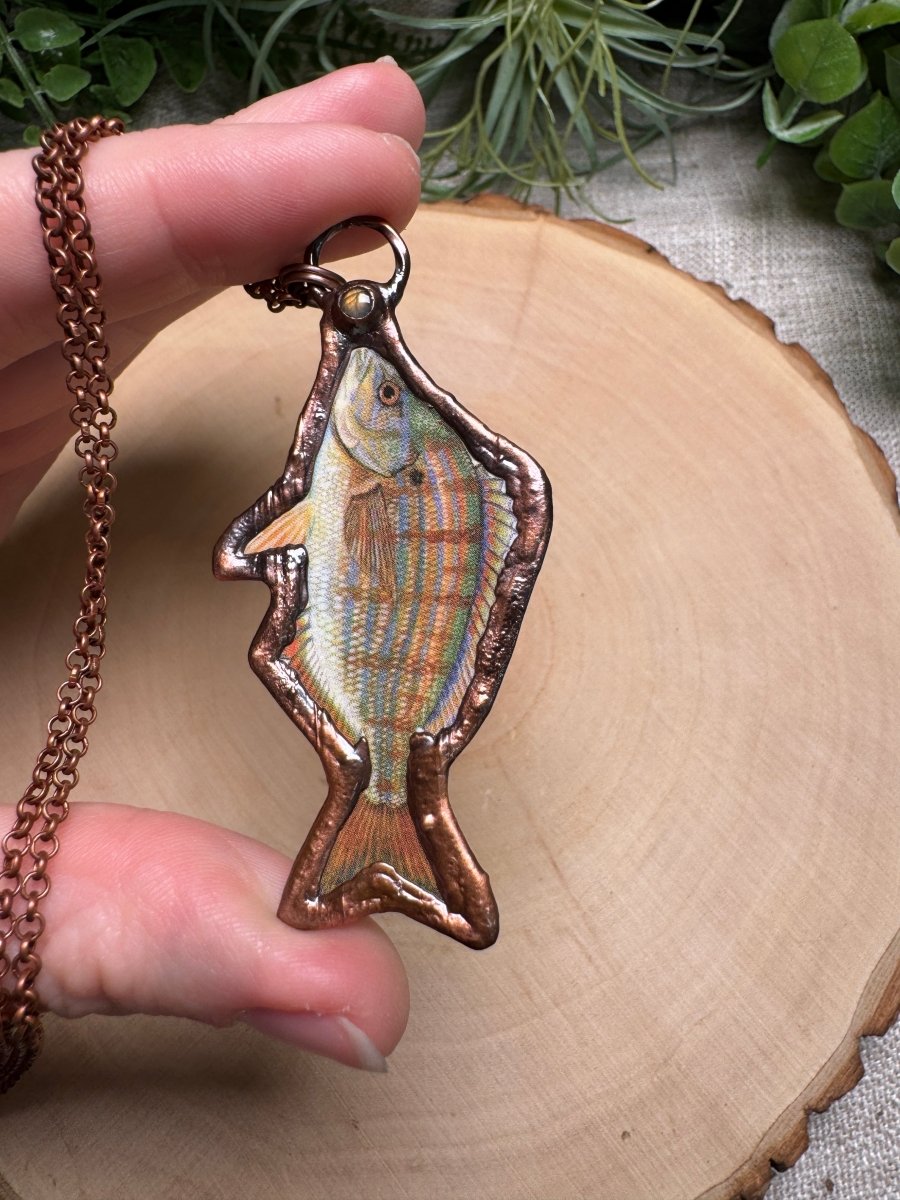 Pinfish and Labradorite Necklace | Copper Ashes