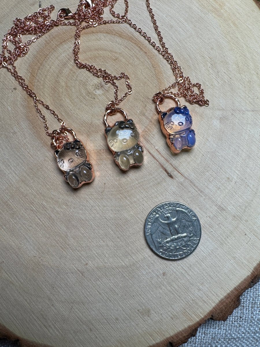 Quartz Hello Kitty Necklace | Copper Ashes