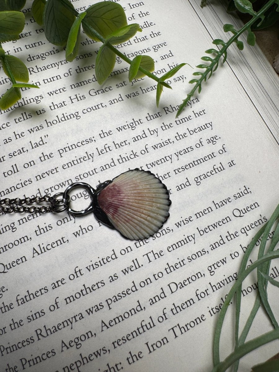 Scallop Shell Necklace | Copper Ashes