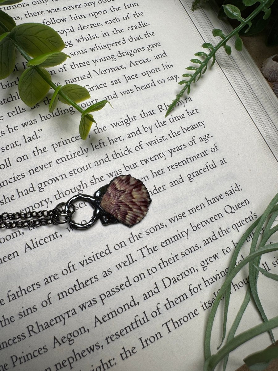 Scallop Shell Necklace | Copper Ashes