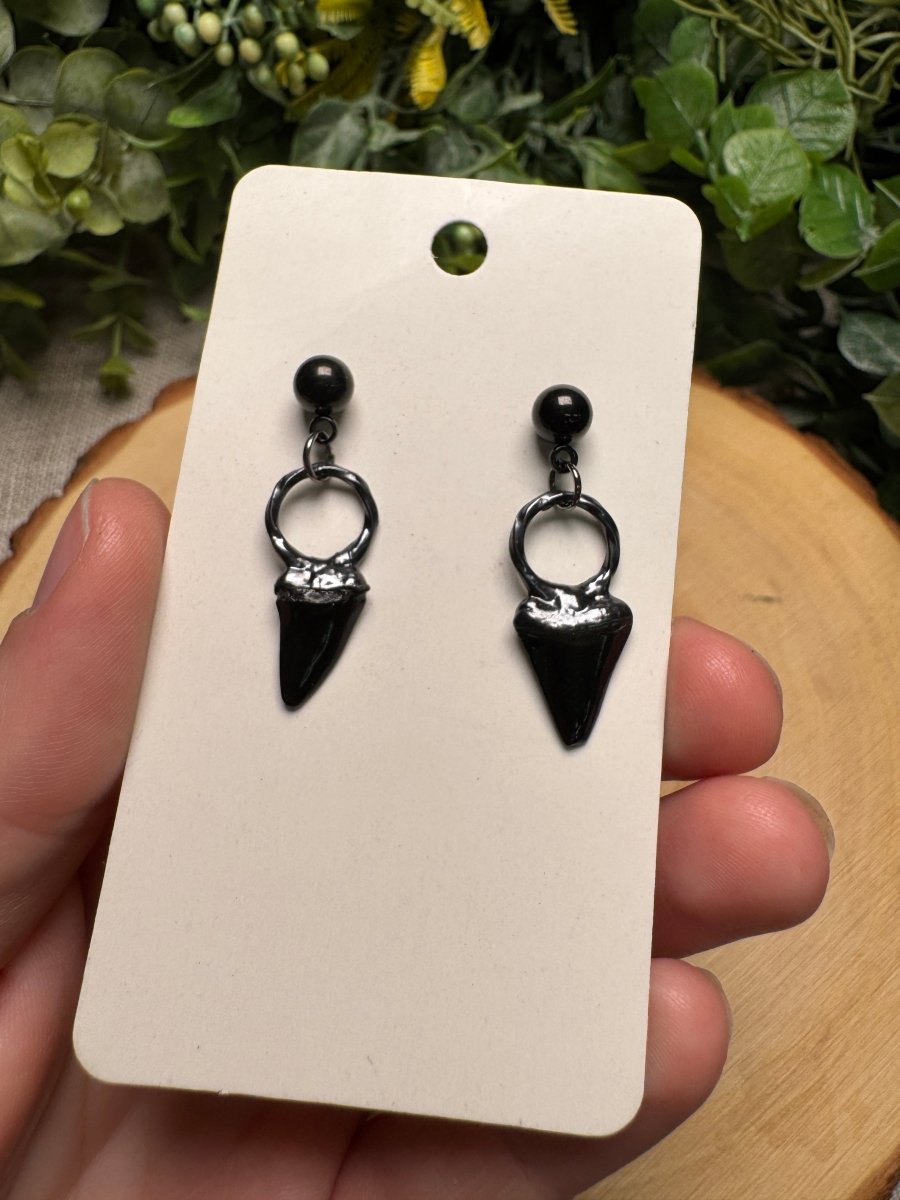 Shark's Teeth Earrings | Copper Ashes