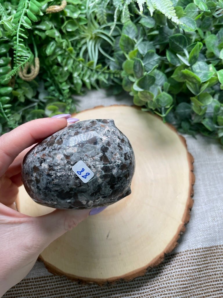 Yooperlite Fae/ Alien Head | Copper Ashes