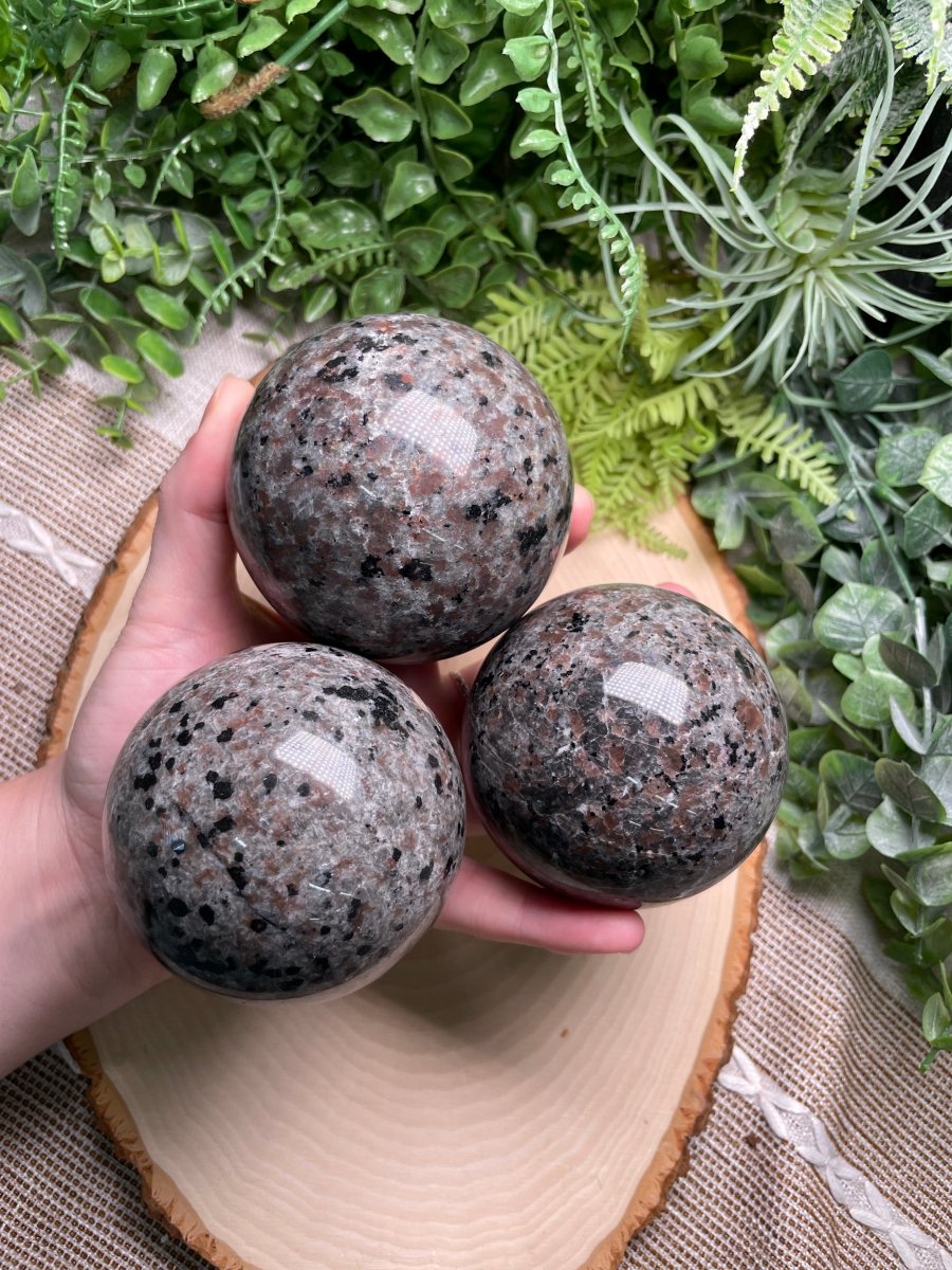 Yooperlite Sphere | Copper Ashes