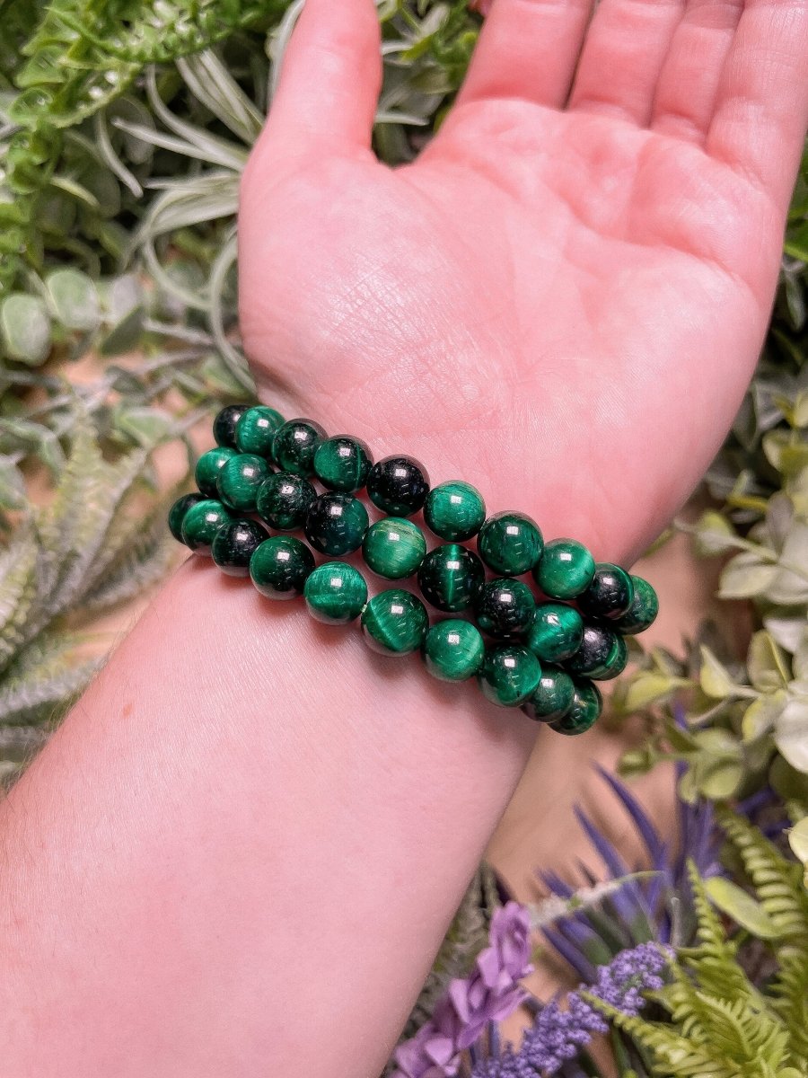 8mm Beaded Green Dyed Tigers Eye Bracelet | Copper Ashes