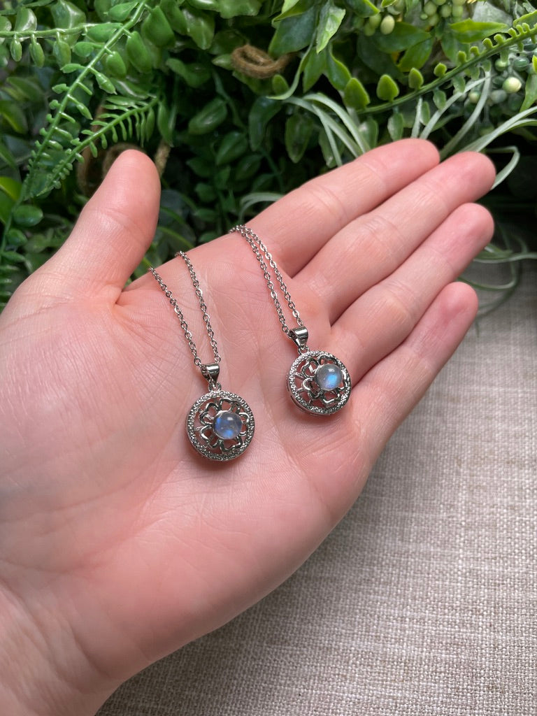 Labradorite Fidget Spinner Necklace