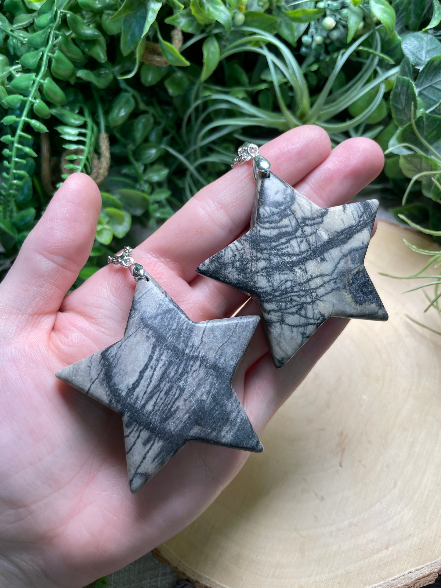 Chunky Spiderweb Jasper Star Necklace