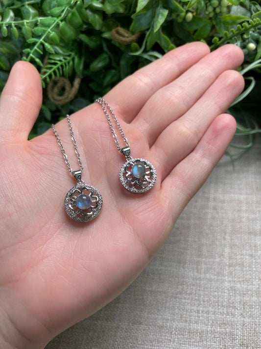 Labradorite Fidget Spinner Necklace